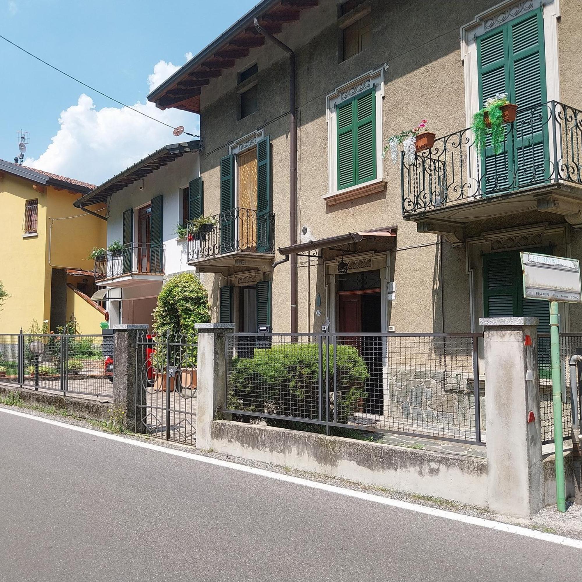 Casa Peppo Apartman Lezzeno Kültér fotó